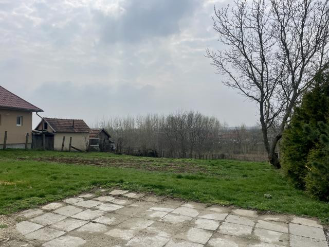 Na predaj pozemok v obci Kolta