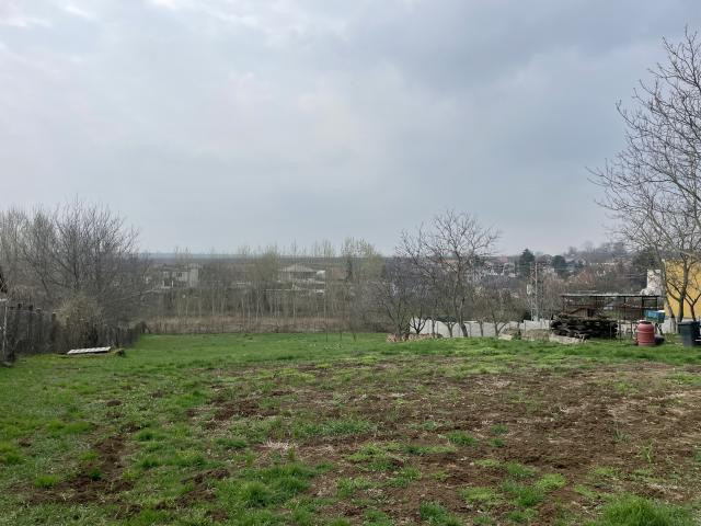 Na predaj pozemok v obci Kolta