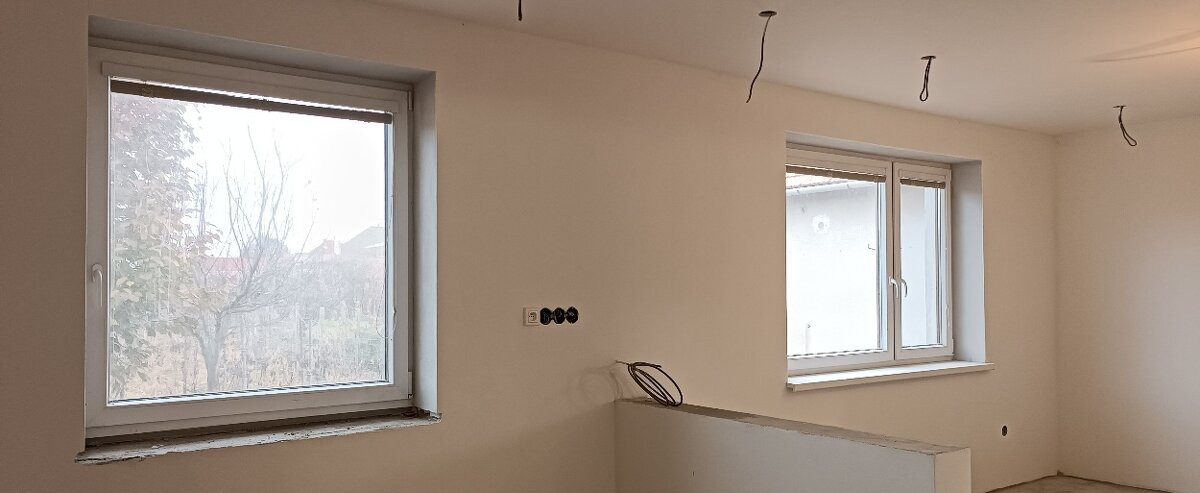 Na predaj rodinný dom - Šurany (holodom - 112m2)