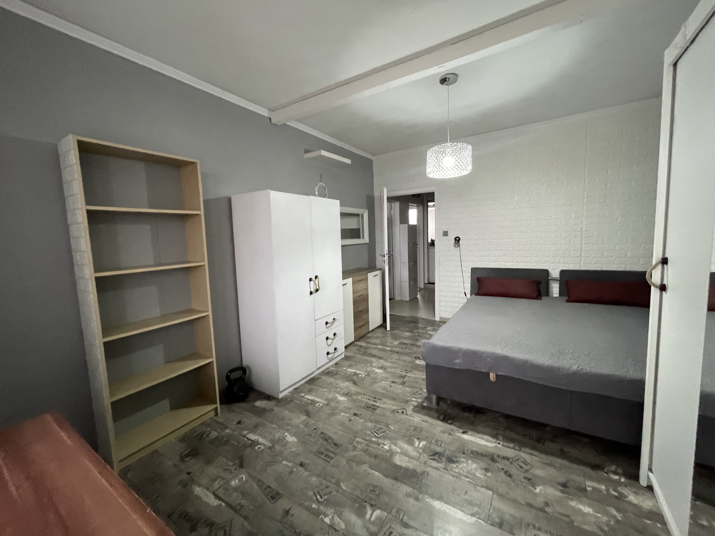 Na prenájom 3-izbový byt v Nových Zámkoch