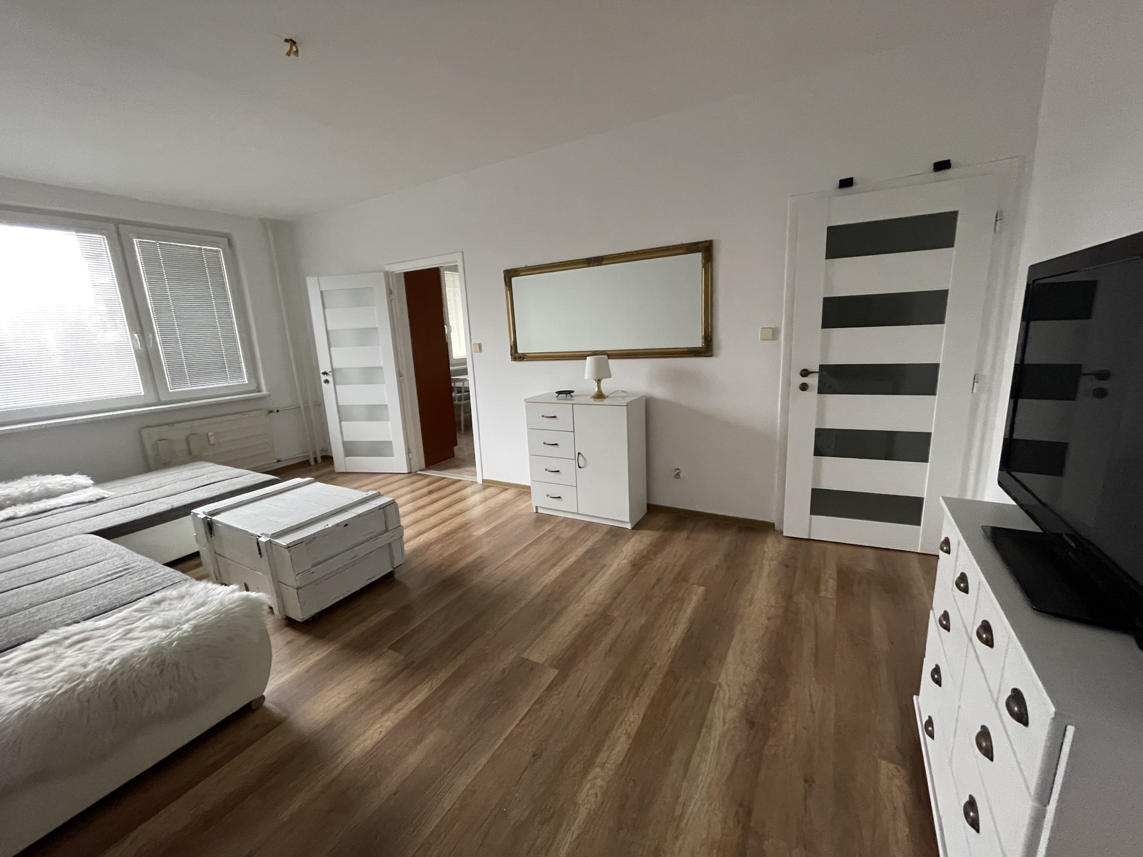 Na prenájom 3-izbový byt v Nových Zámkoch