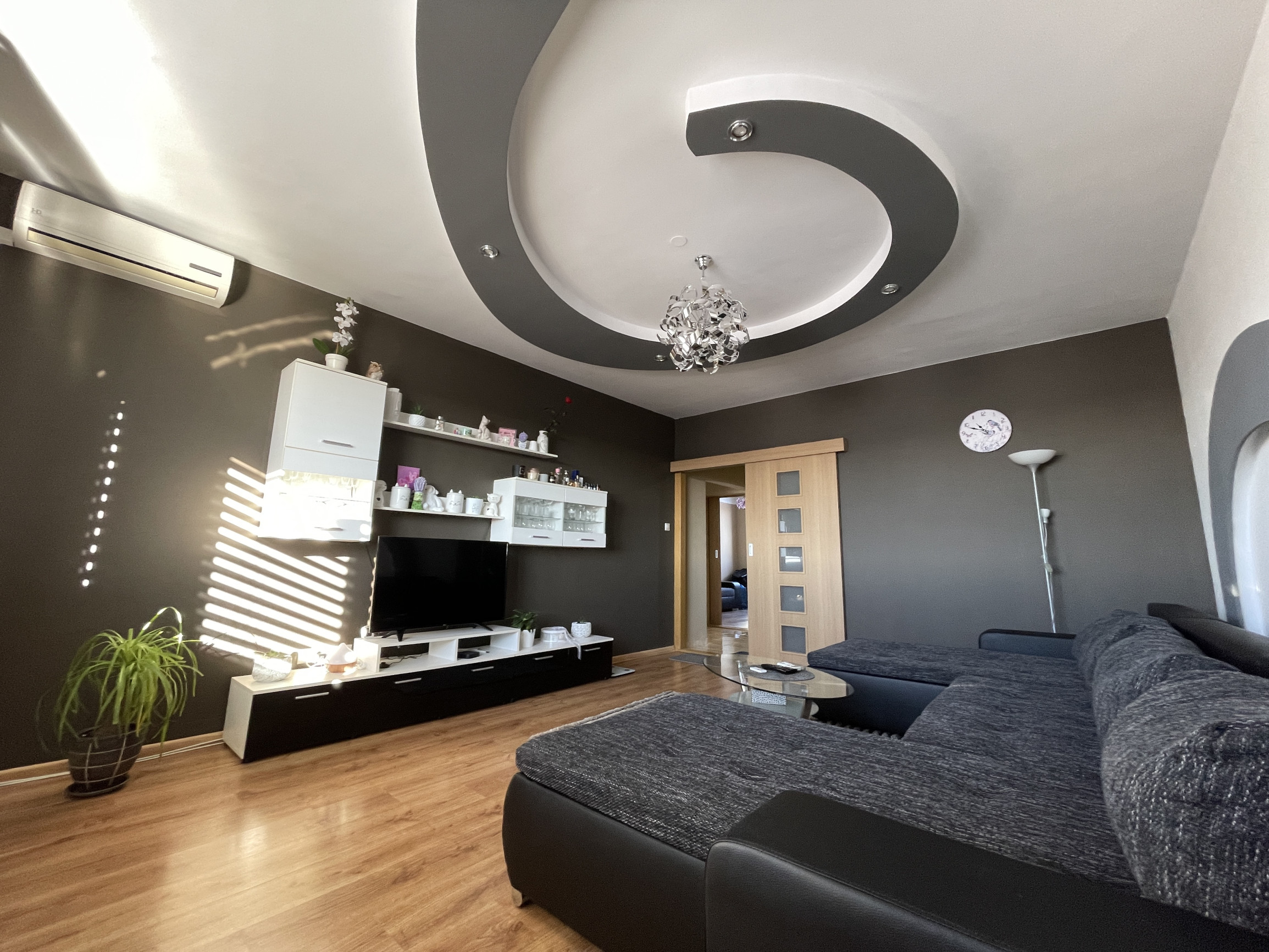 Na prenájom 3-izbový byt v meste Hurbanovo