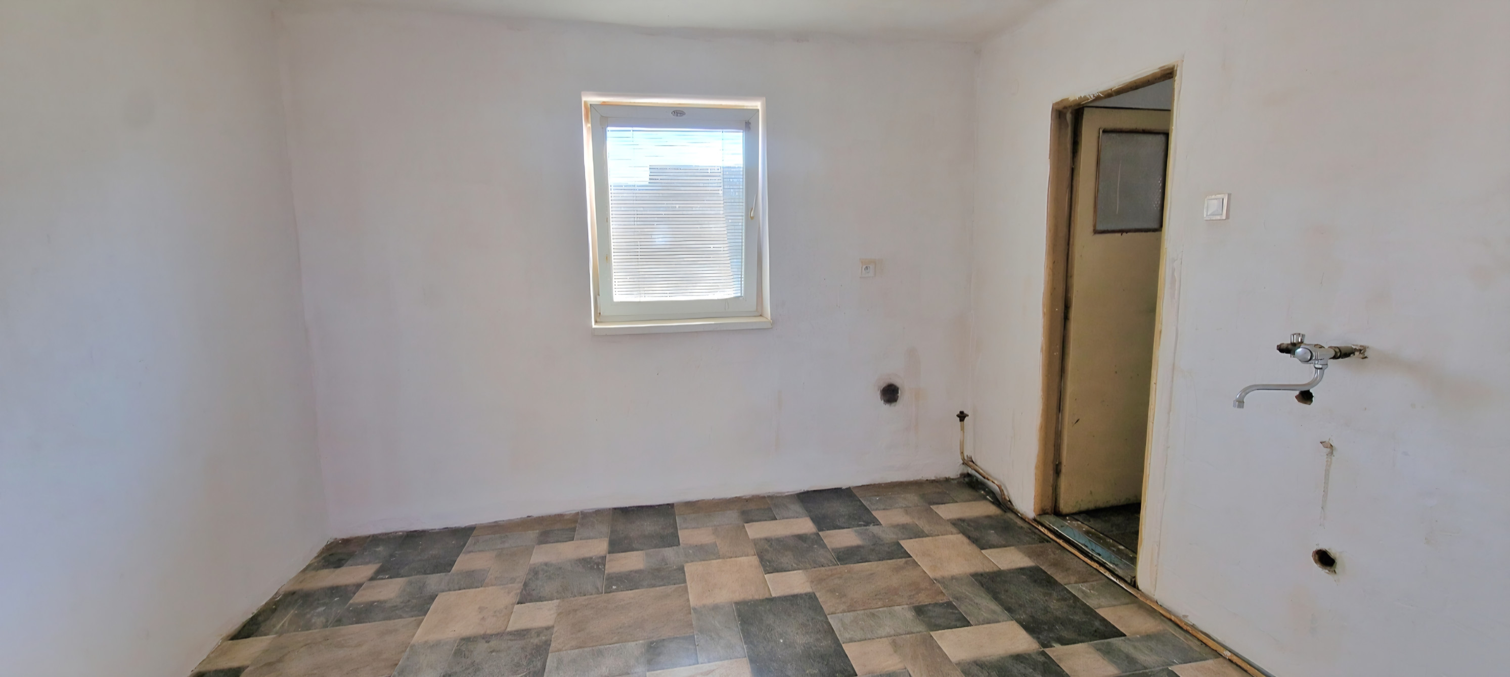 Na predaj 3-izbový rodinný dom v meste Šurany