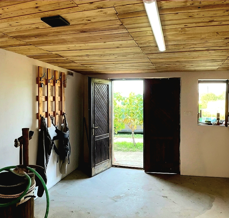 Na predaj pekný viničný domček s vinicou