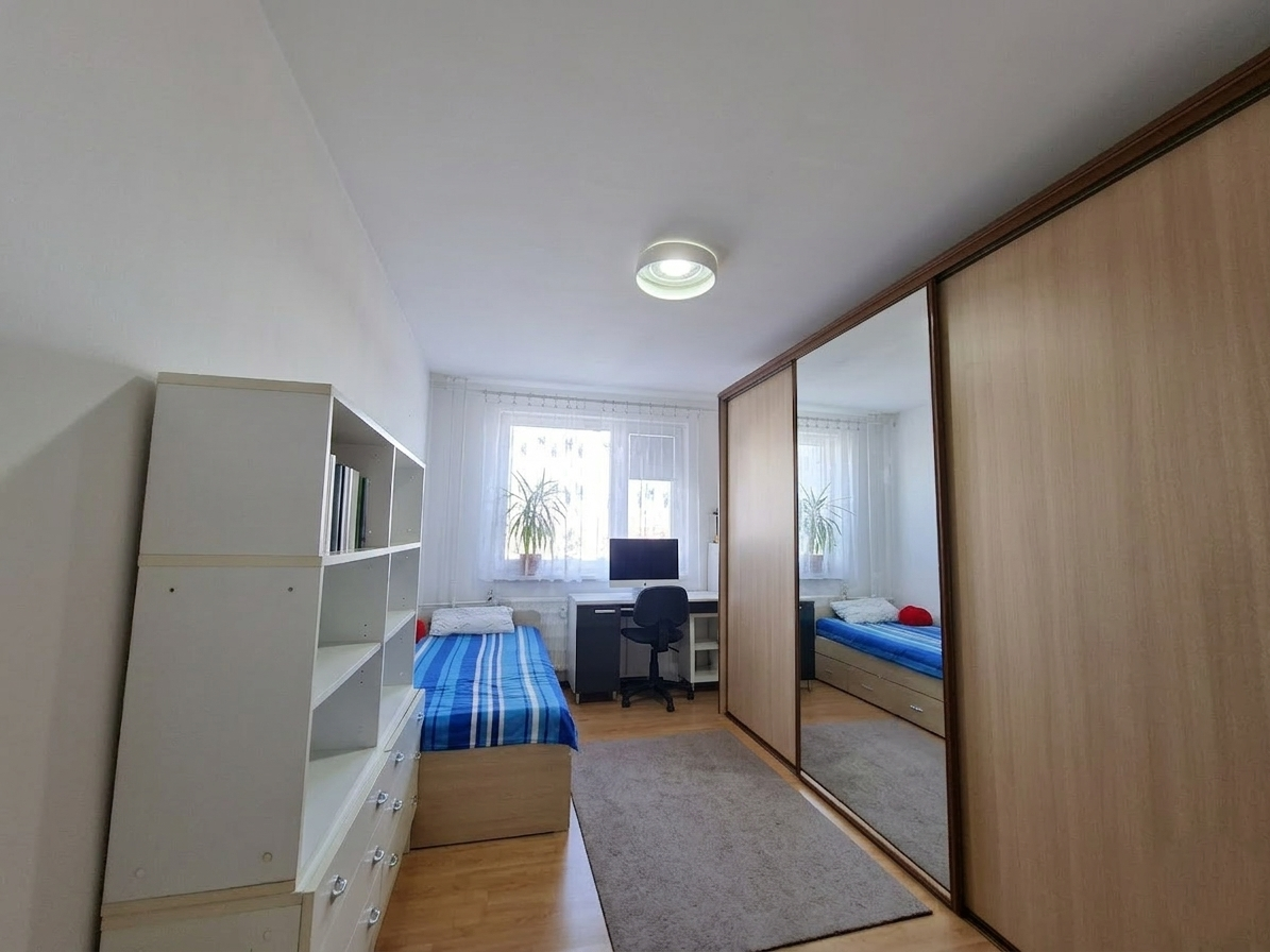 Na predaj 3-izbový byt v meste Levice