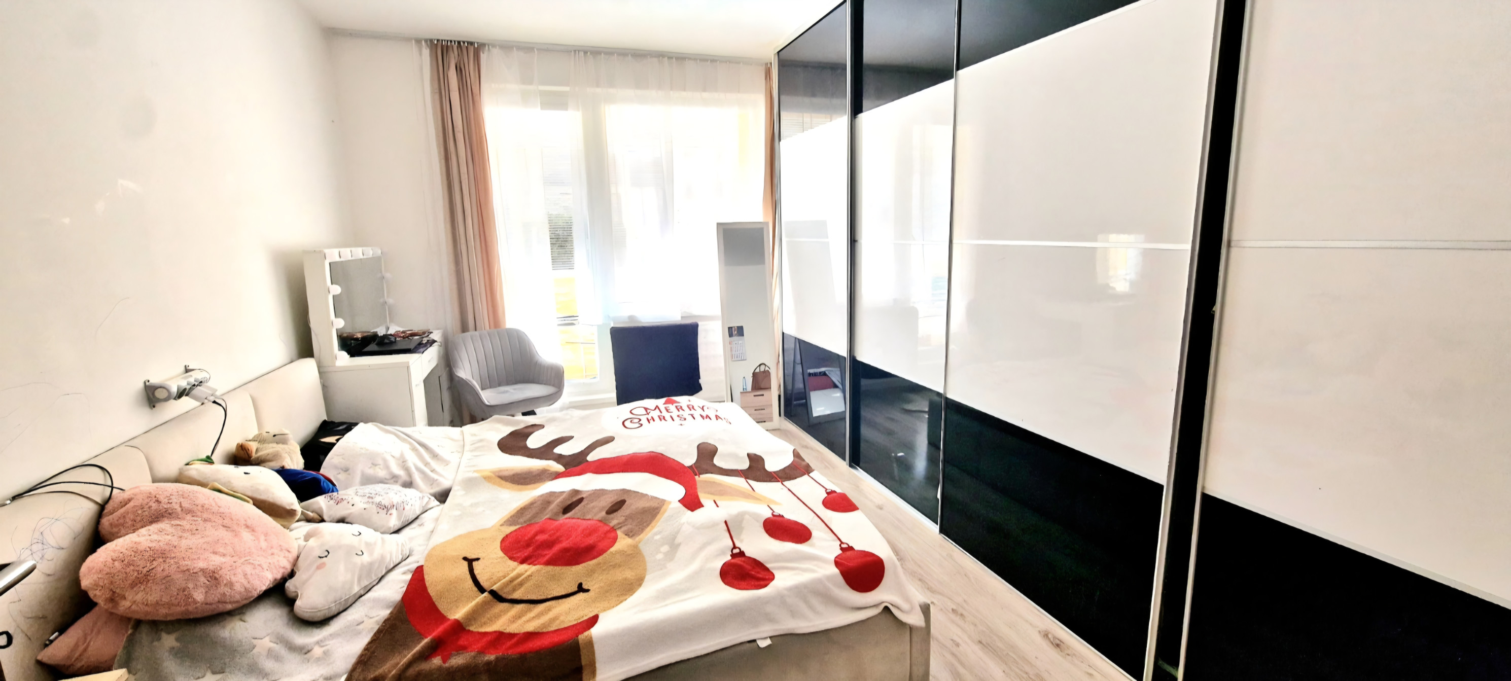 Na predaj 4-izbový byt v meste Nové Zámky