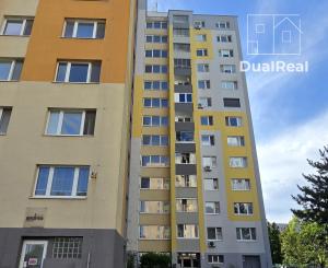 Na predaj 3-izbový byt Bratislava - Petržalka