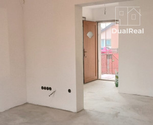 Na predaj rodinný dom - Šurany (holodom - 112m2)