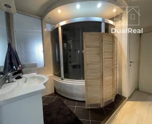 Na prenájom 3-izbový byt v Nových Zámkoch