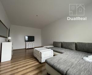 Na prenájom 3-izbový byt v Nových Zámkoch