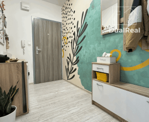 Na prenájom 2-izbový byt v Nových Zámkoch