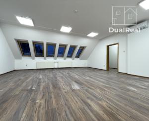 Na prenájom priestor v centre mesta Nové Zámky