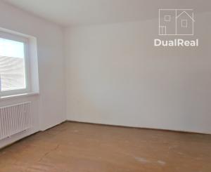 Na predaj 3-izbový rodinný dom v meste Šurany