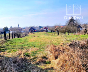 Na predaj pozemky v obci Pribeta