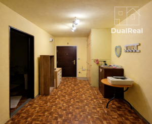 Na predaj veľký 3-izbový byt v meste Hurbanovo