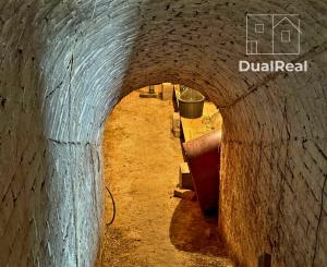 Na predaj pekný viničný domček s vinicou