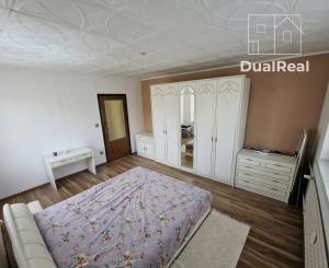 Na predaj veľký 3-izbový byt v meste Hurbanovo