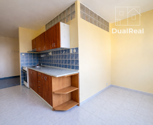 Na predaj veľký 2-izbový byt v meste Nové Zámky