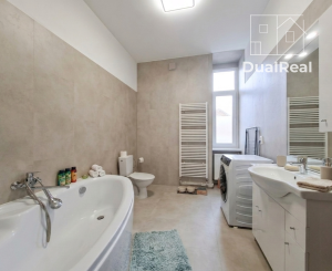 Na prenájom 2-izbový byt v meste Šurany