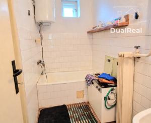 REZERVOVANÉ - Na predaj rodinný dom v obci Pribeta