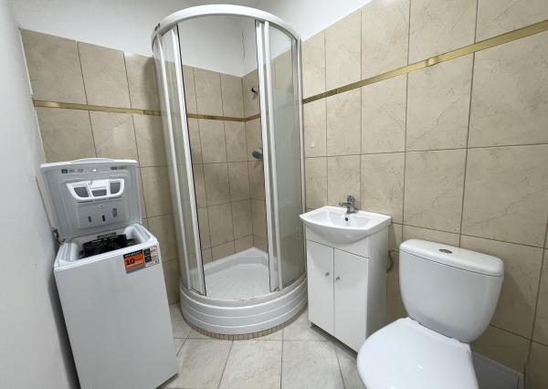 Na prenájom garsónka v Nových Zámkoch