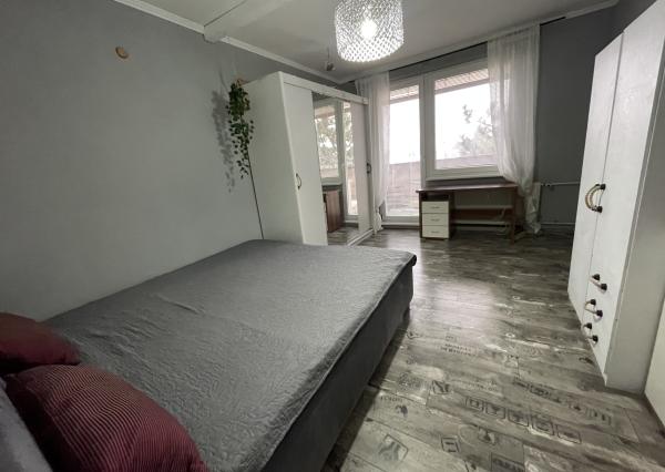 Na prenájom 3-izbový byt v Nových Zámkoch