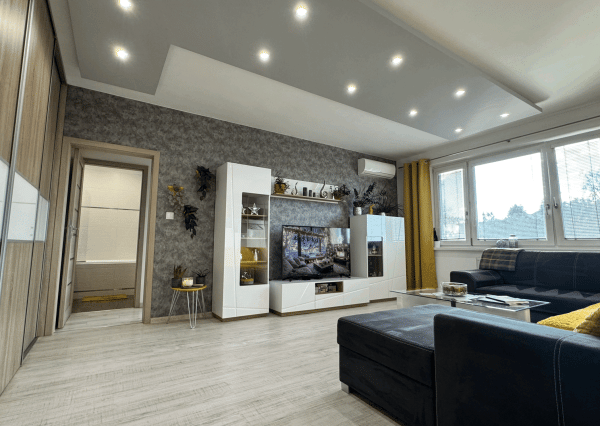 Na prenájom 2-izbový byt v Nových Zámkoch