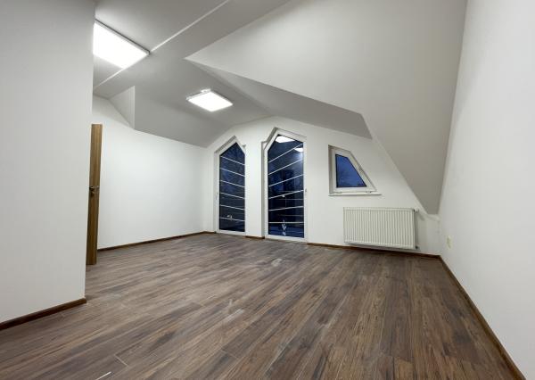 Na prenájom priestor v centre mesta Nové Zámky