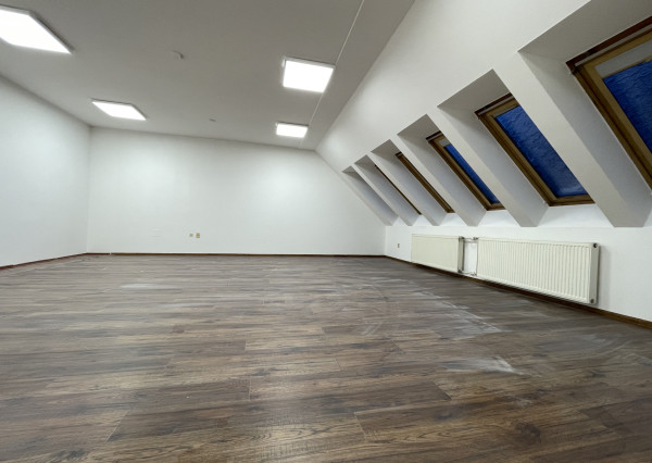 Na prenájom priestor v centre mesta Nové Zámky