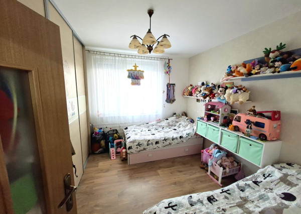 Na predaj 3-izbový byt v meste Nové Zámky