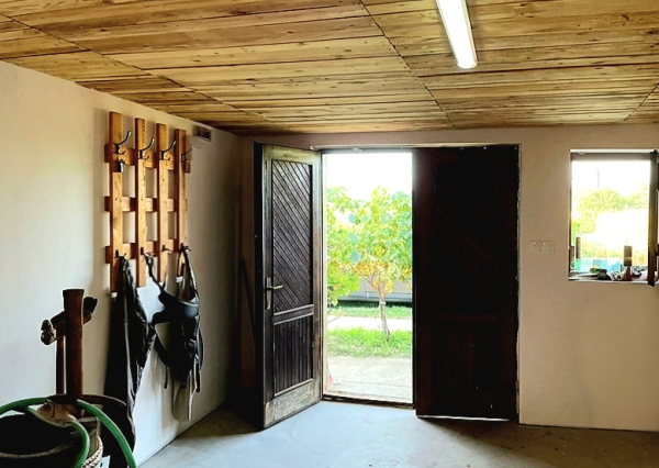 Na predaj pekný viničný domček s vinicou