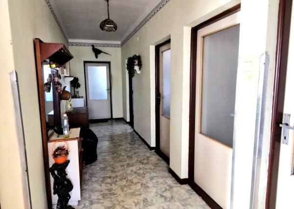 Na predaj veľký rodinný dom v obci Kolta