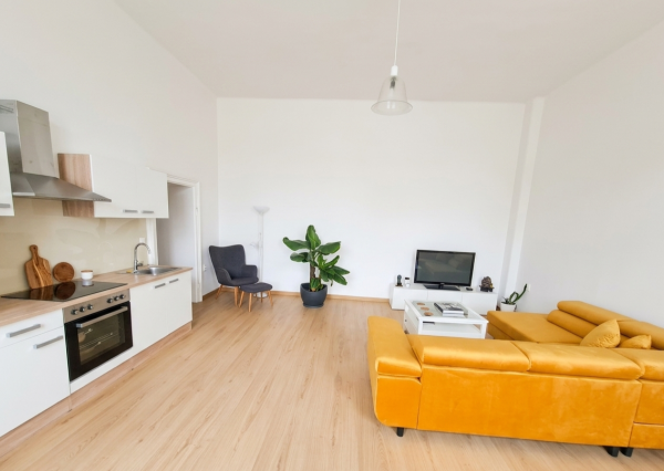 Na prenájom 2-izbový byt v meste Šurany