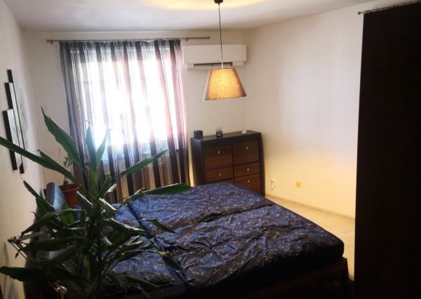 Na predaj priestranný 3-izbový byt v meste Nové Zámky