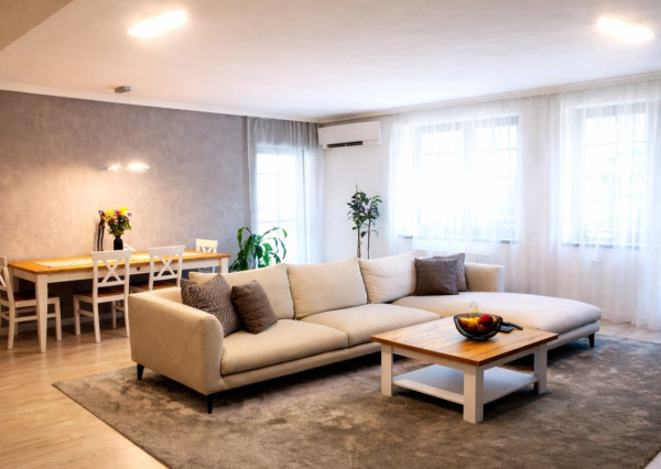 Na predaj priestranný 3-izbový byt v meste Nové Zámky