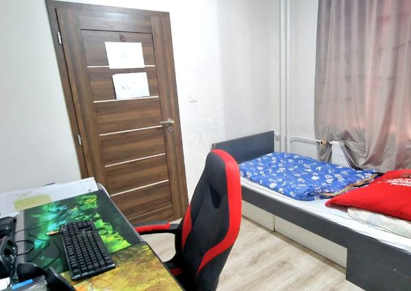 Na predaj 4-izbový byt v meste Nové Zámky