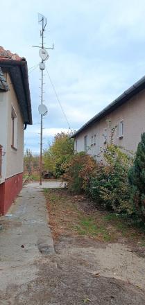 Na predaj rodinný dom v meste Šurany - fotografia 10