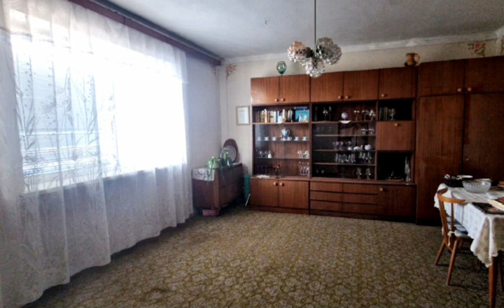 Na predaj veľký rodinný dom v obci Kolta - fotografia 6